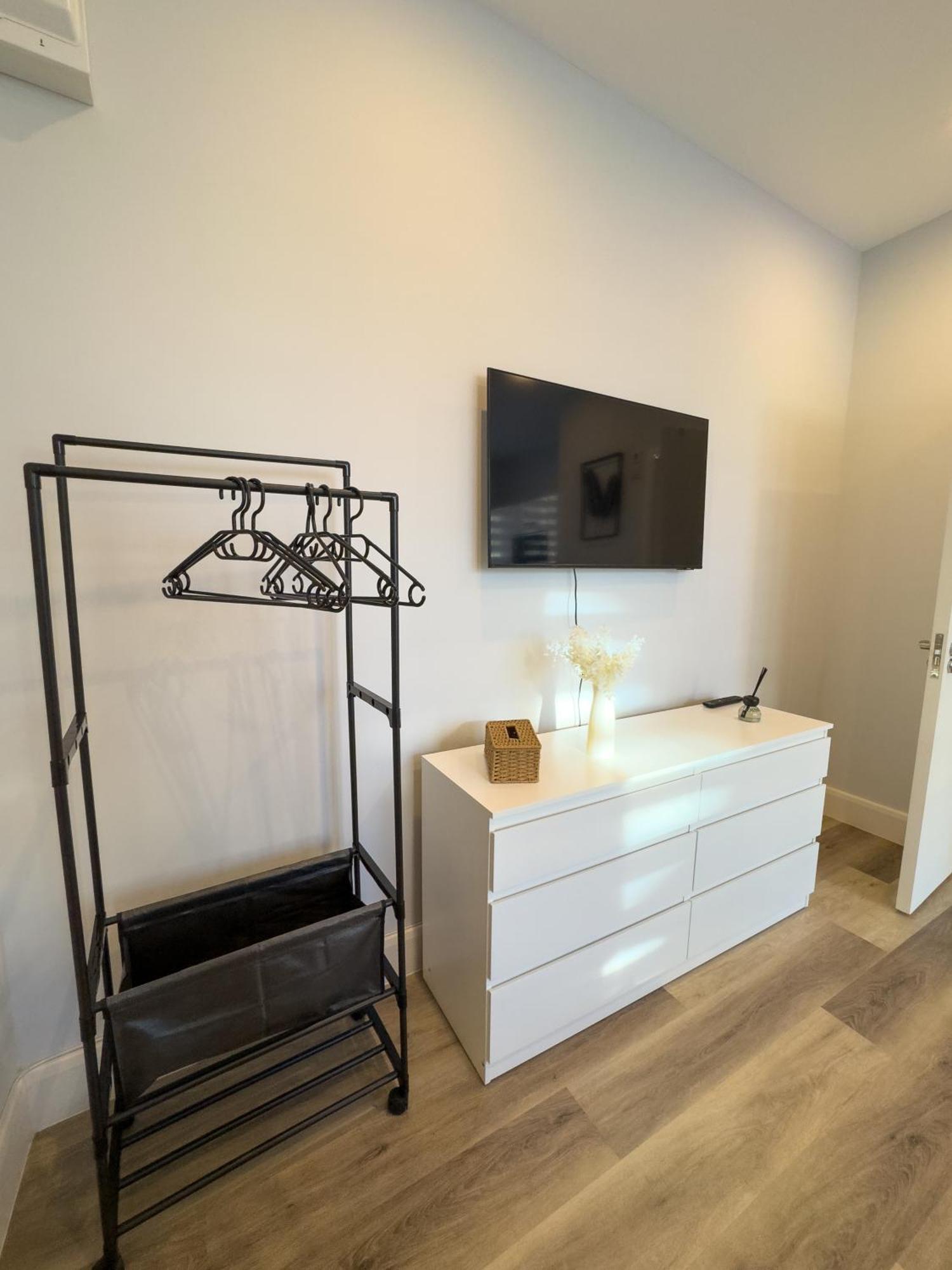 Entire Flat 4 Min Walk To Finsbury Park Londres