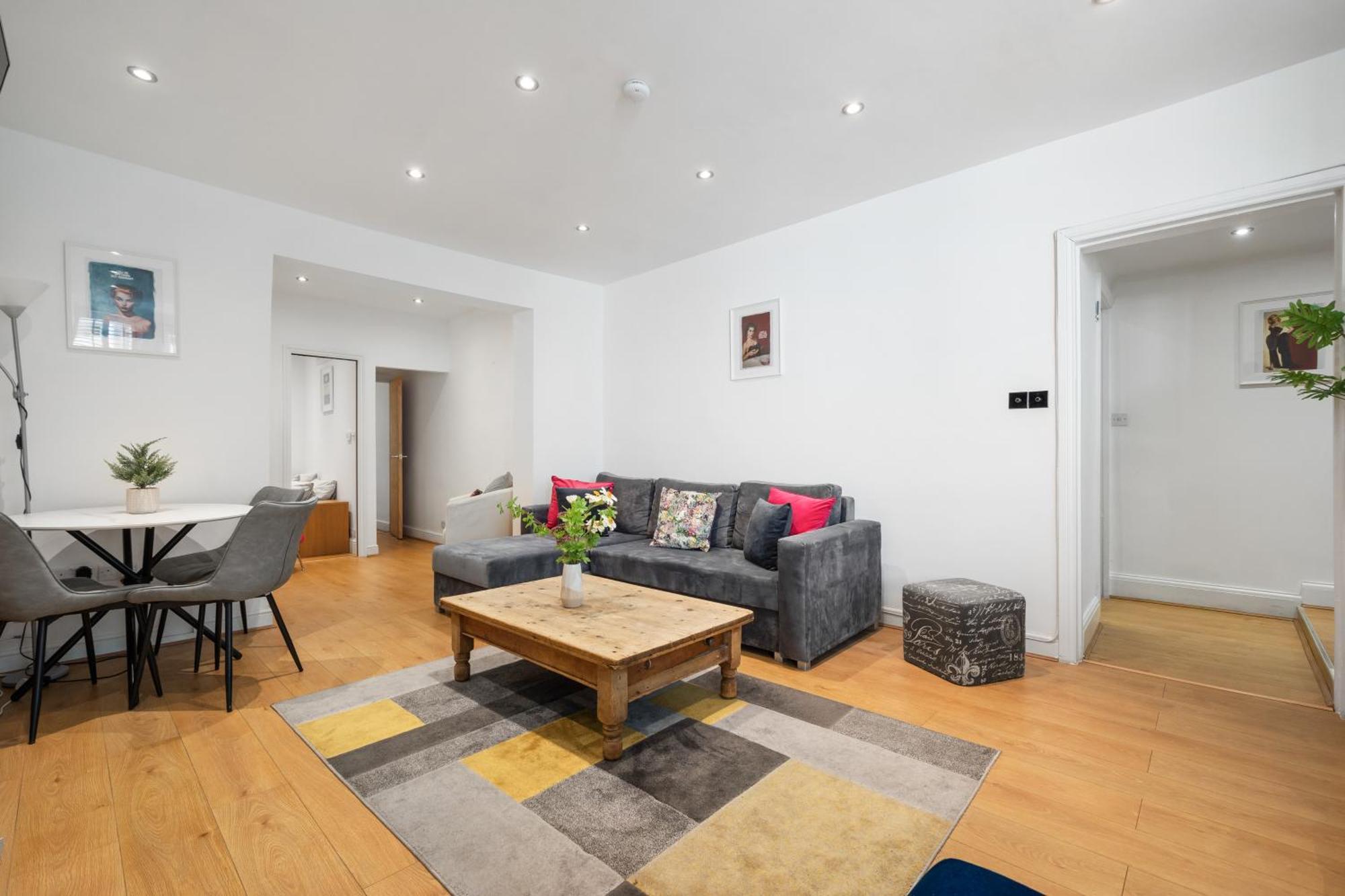 Holland Park Flat, 2bed 2bath, Breakfast, Lgf Londres