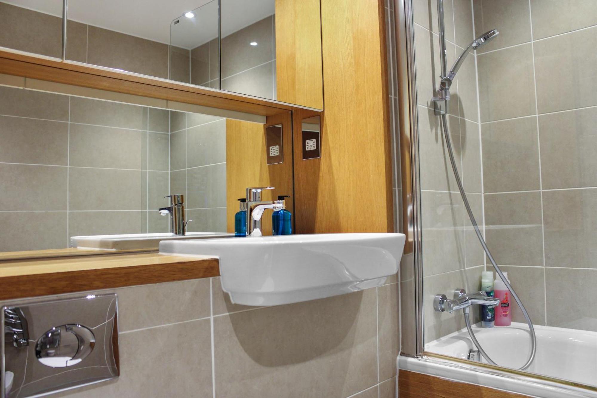 Station 5 Minutes, Balcony , 10 Minutes To O2 Arena Apartamento *