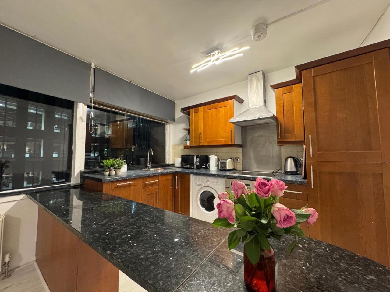 Lovely 2 Bedroom Oxford Street Londres
