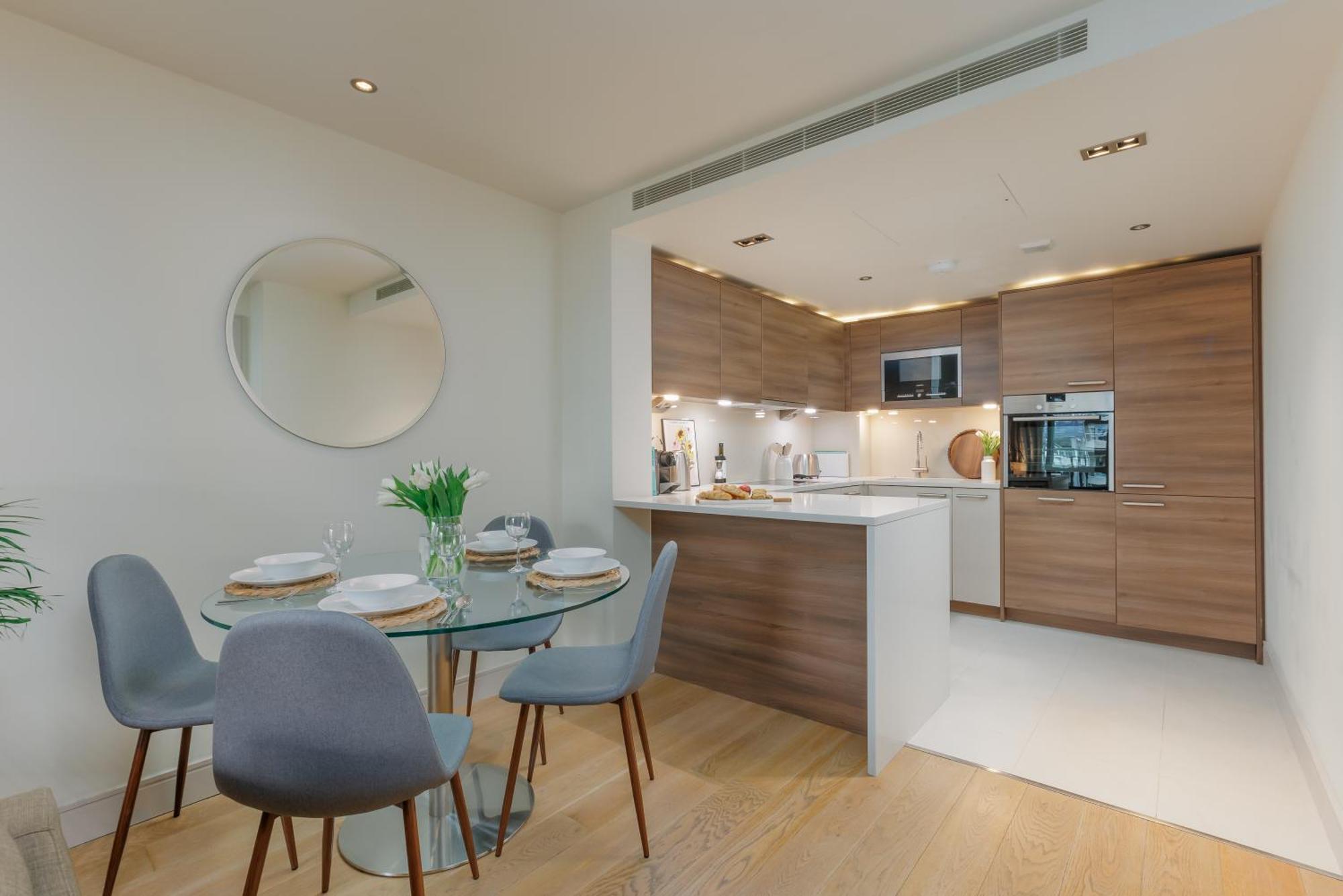 Starhost Residences - Spacious 1-bedroom With Balcony Appartement