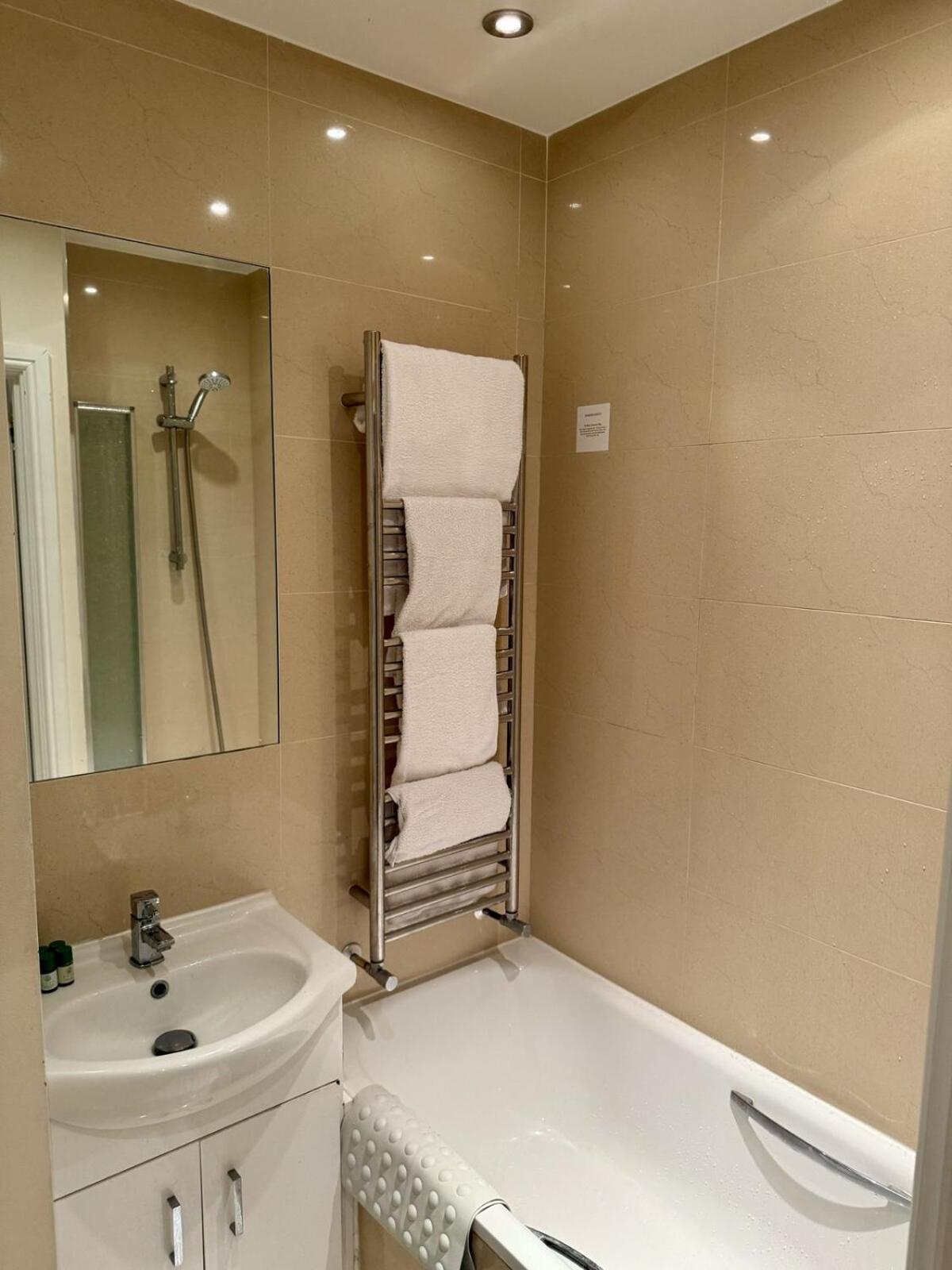 1 Bedroom With Sofa Bed Chelsea * Londres