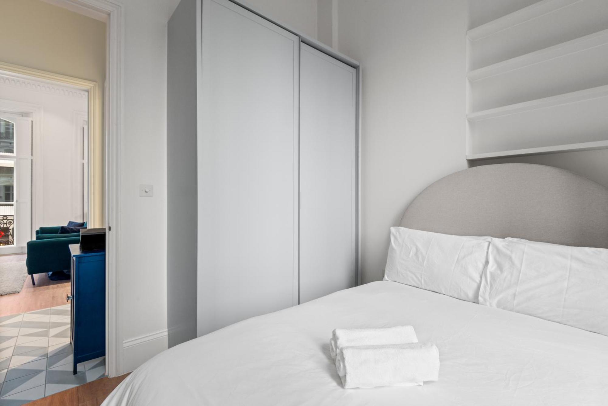 Londwell, Luxury Hyde Park & Paddington Loft