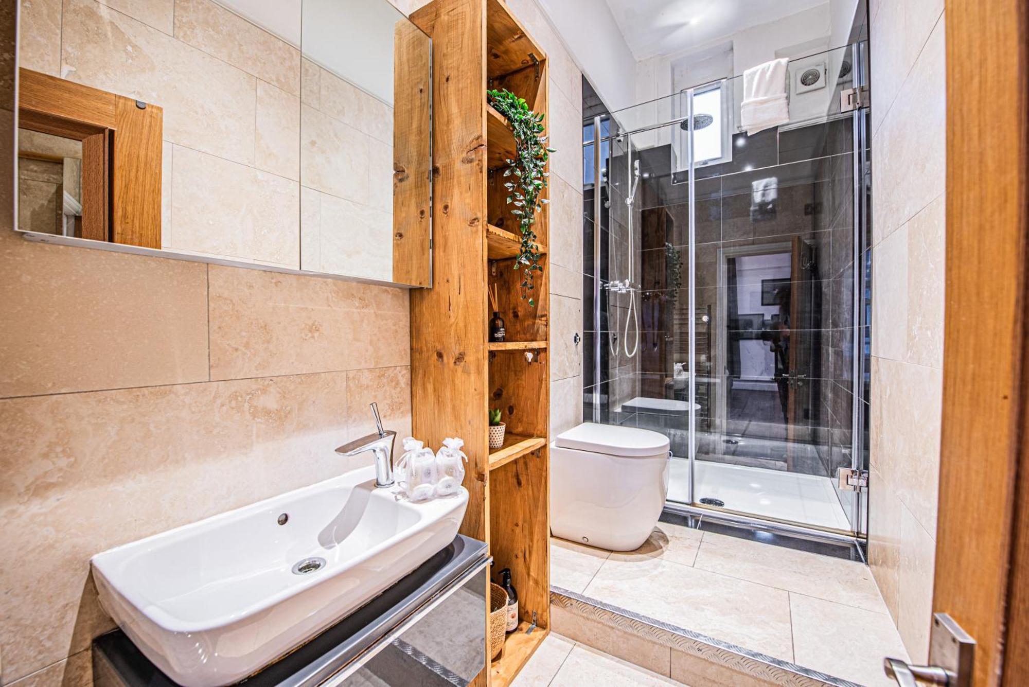 Spacious Bright In Romantic Notting Hill