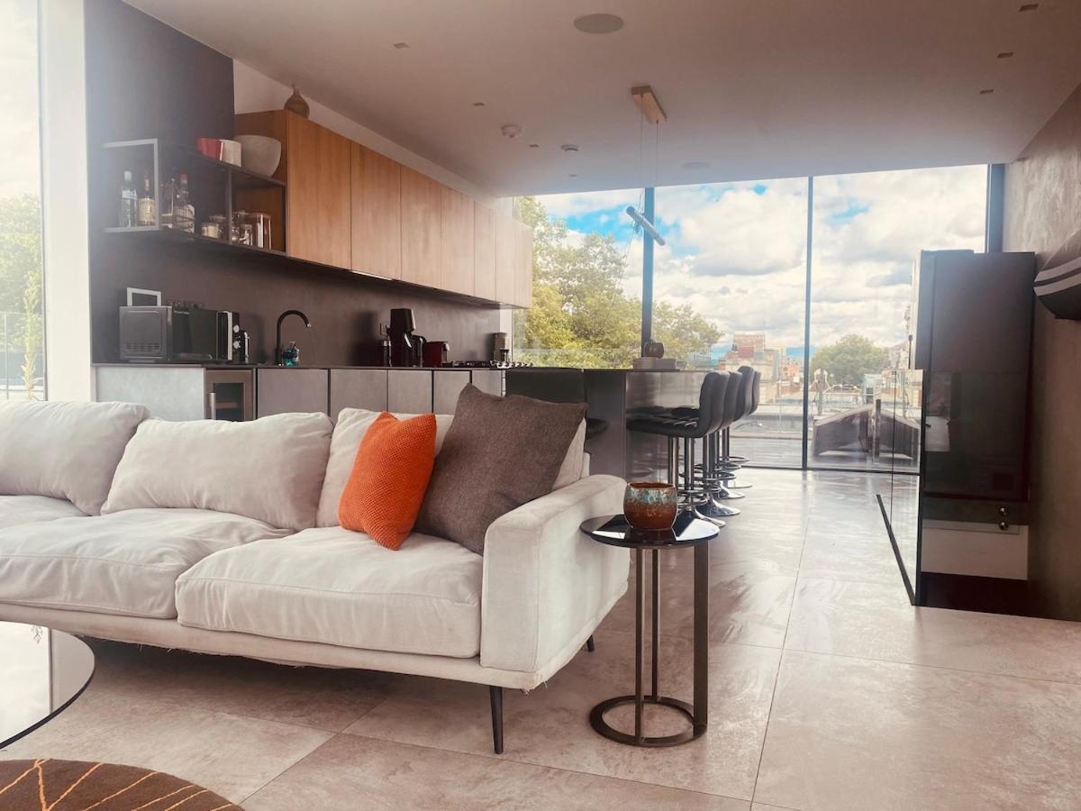 Trendy Shoreditch 3 Bed 2 Bath Penthouse With Terrace & Park View Appartement Londres