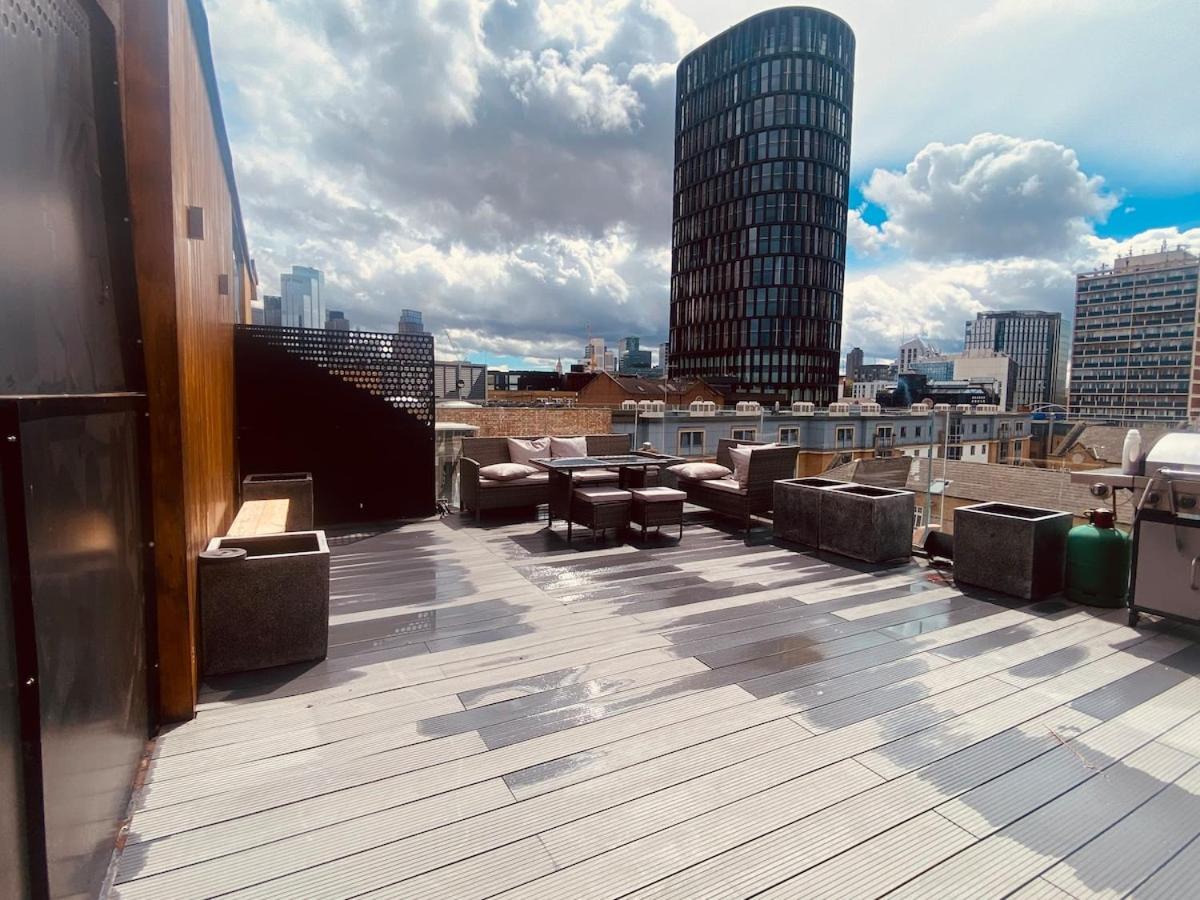 Trendy Shoreditch 3 Bed 2 Bath Penthouse With Terrace & Park View Appartement