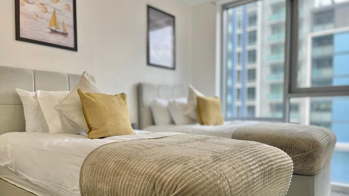 Appartement 10 Mins From Abba Arena With Free Parking *