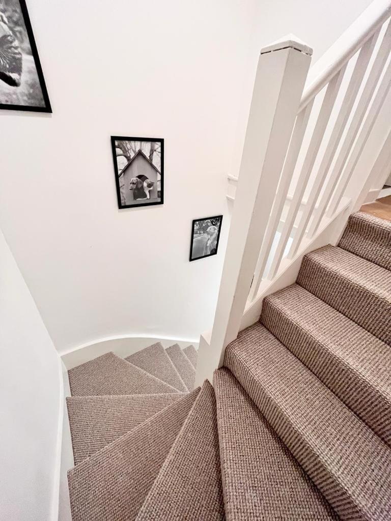 Appartement 4 Bedroom Maisonette Camden Islington *