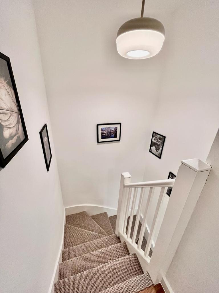 Appartement 4 Bedroom Maisonette Camden Islington *