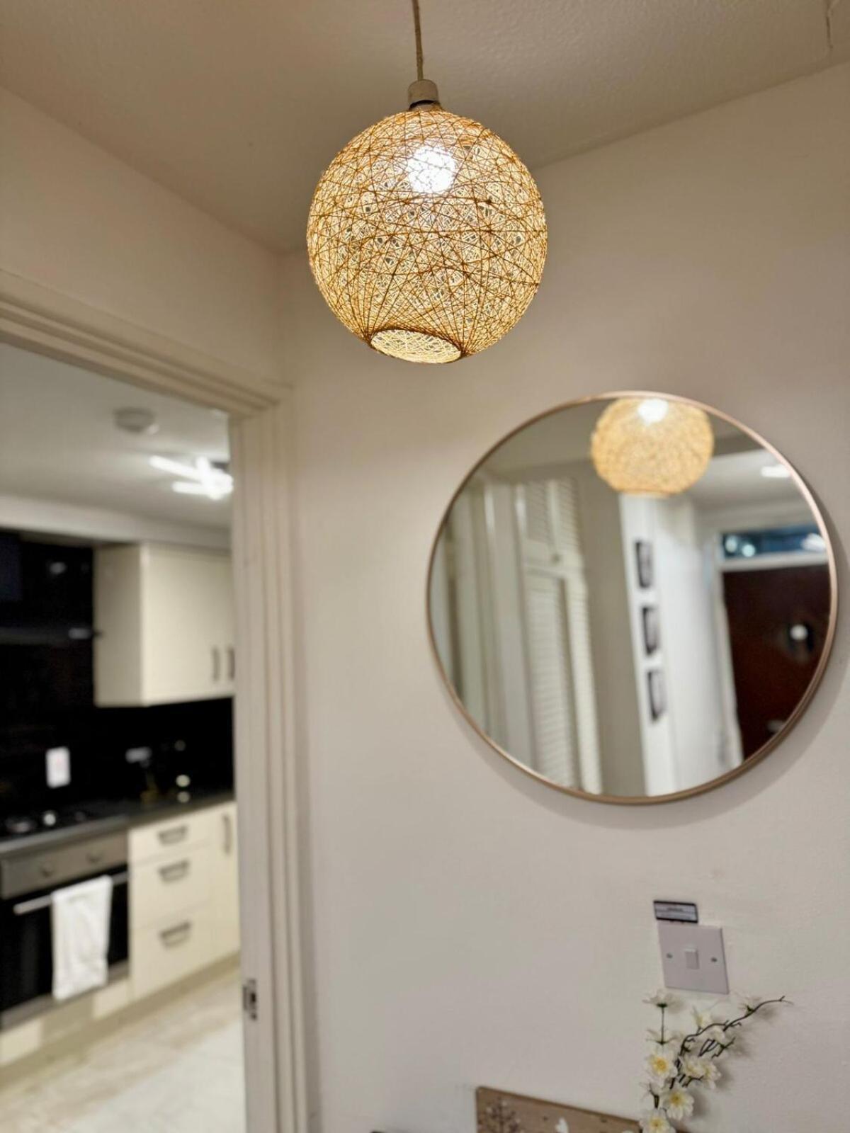 4 Bedroom Maisonette Camden Islington *