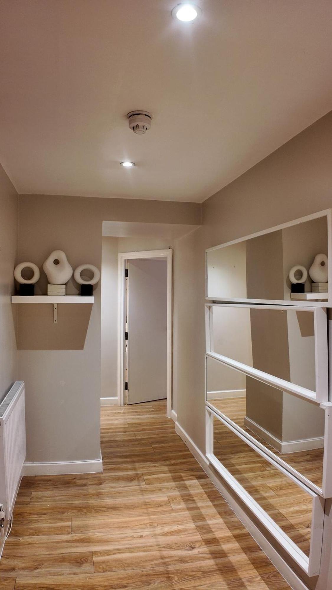 Appartement 3 Bhk Haymarket Leicester Square Soho Hy04 Londres