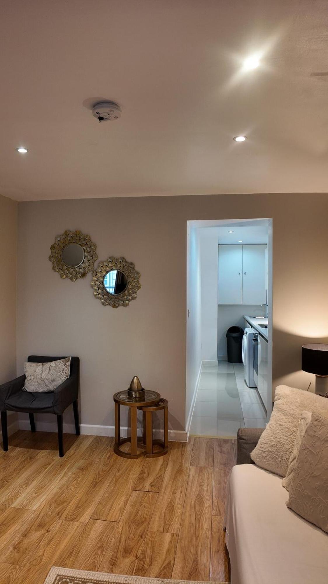 3 Bhk Haymarket Leicester Square Soho Hy04 Appartement *