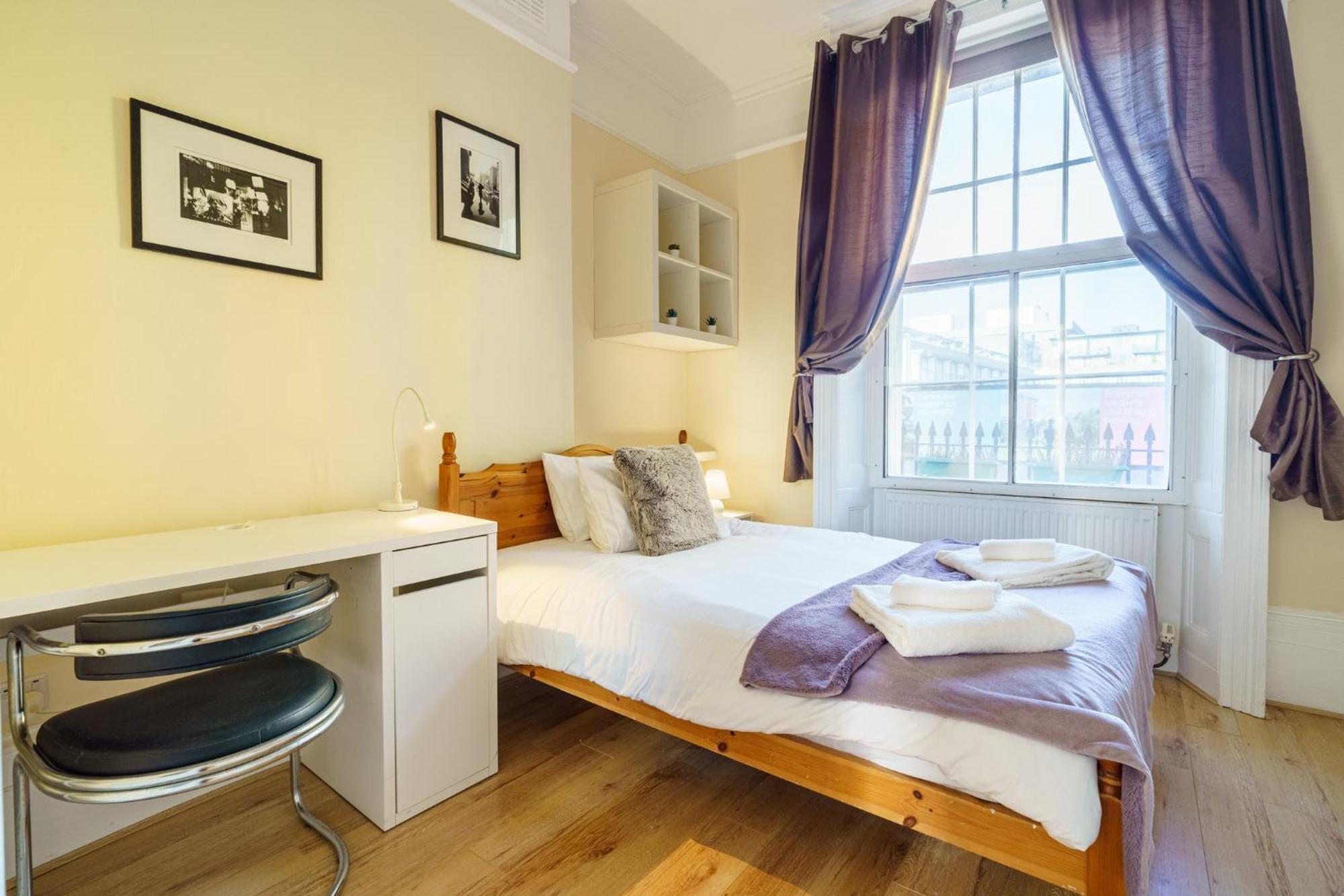 Stylish 2bed Steps From Iconic Waterloo! Appartement *