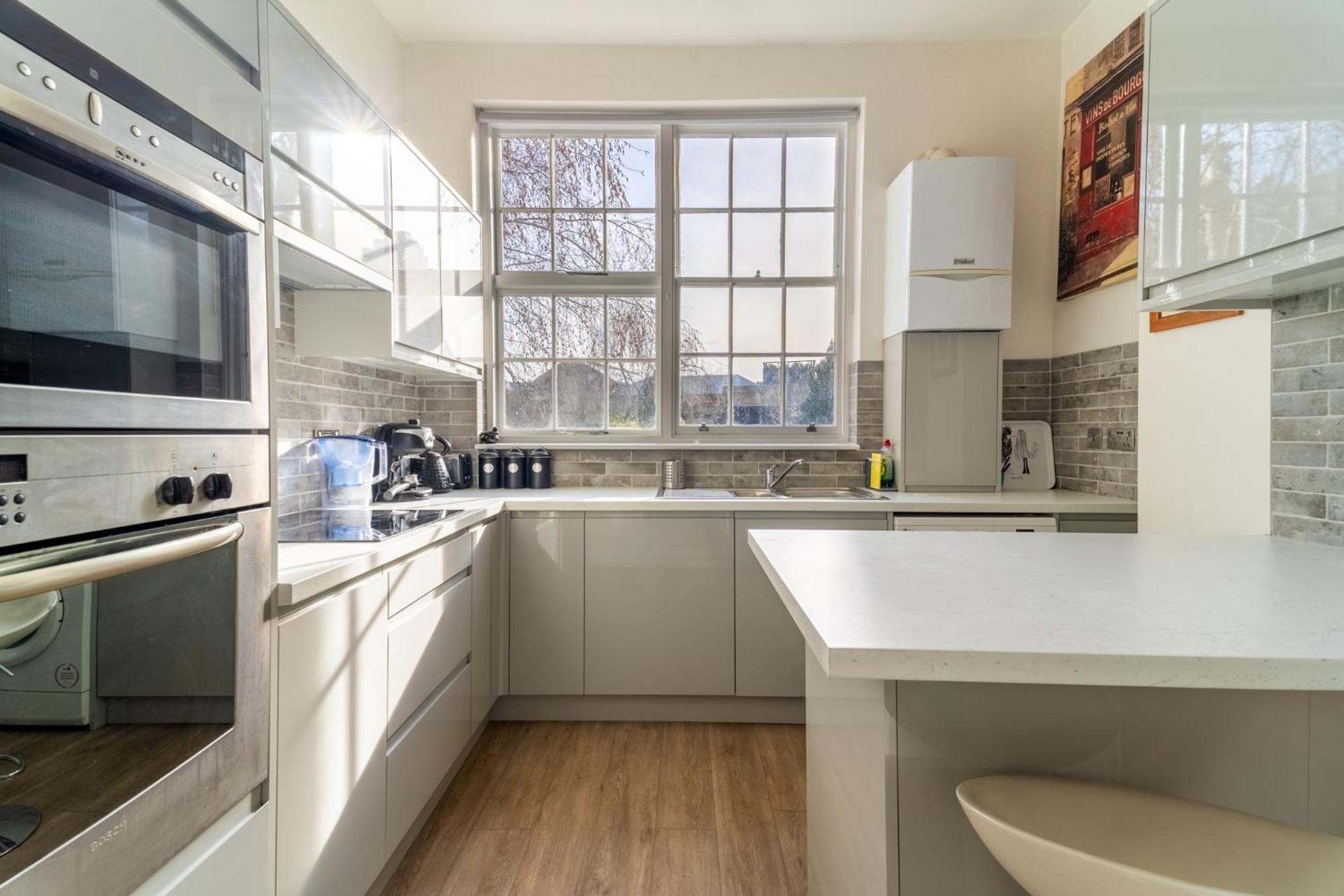 Stylish 2bed Steps From Iconic Waterloo! Appartement *