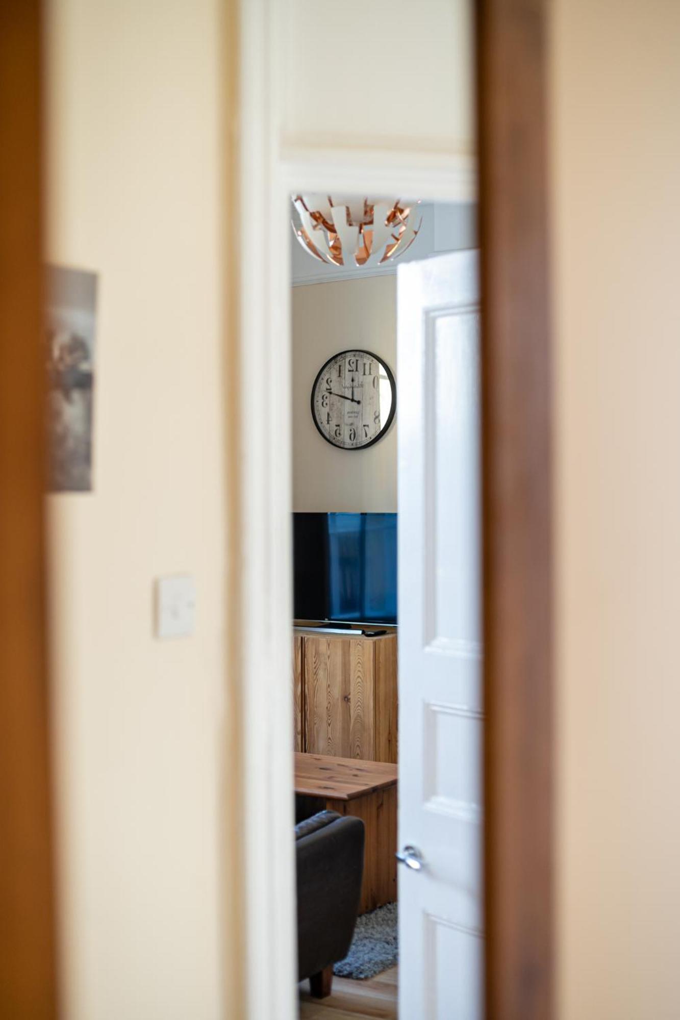 Stylish 2bed Steps From Iconic Waterloo! Appartement *