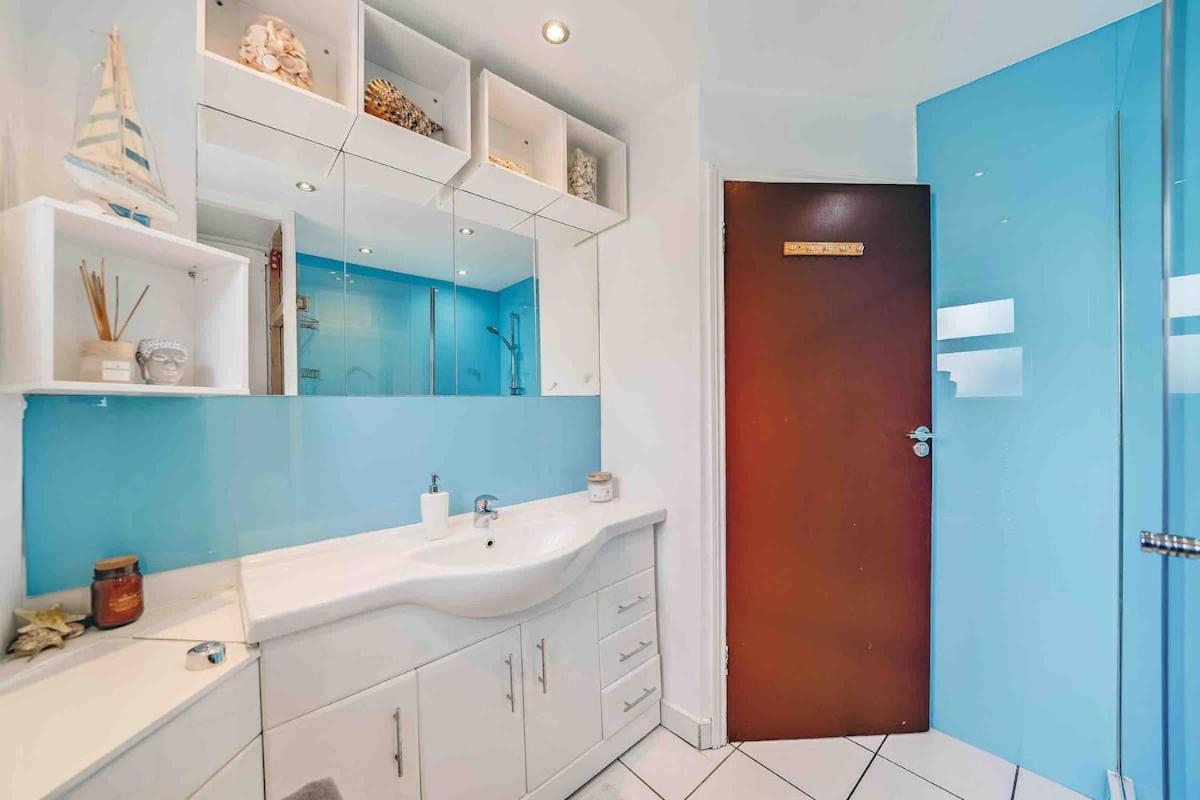 Lovely 2-bed Close To Excel And O2 Arena Appartement Londres