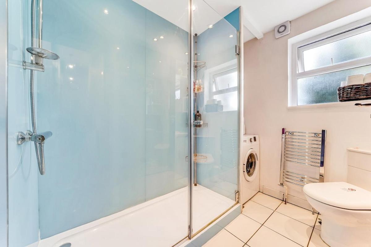 Lovely 2-bed Close To Excel And O2 Arena * Londres