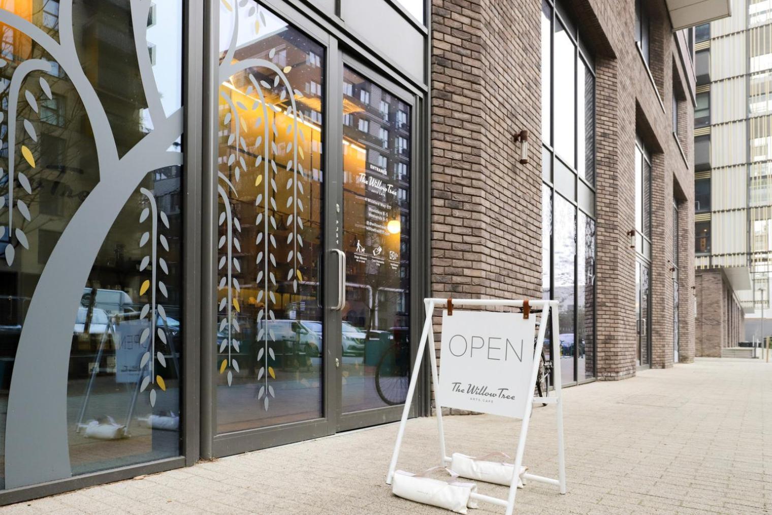 Blueground Walthamstow Gym Lounge Concierge Lon-215 *