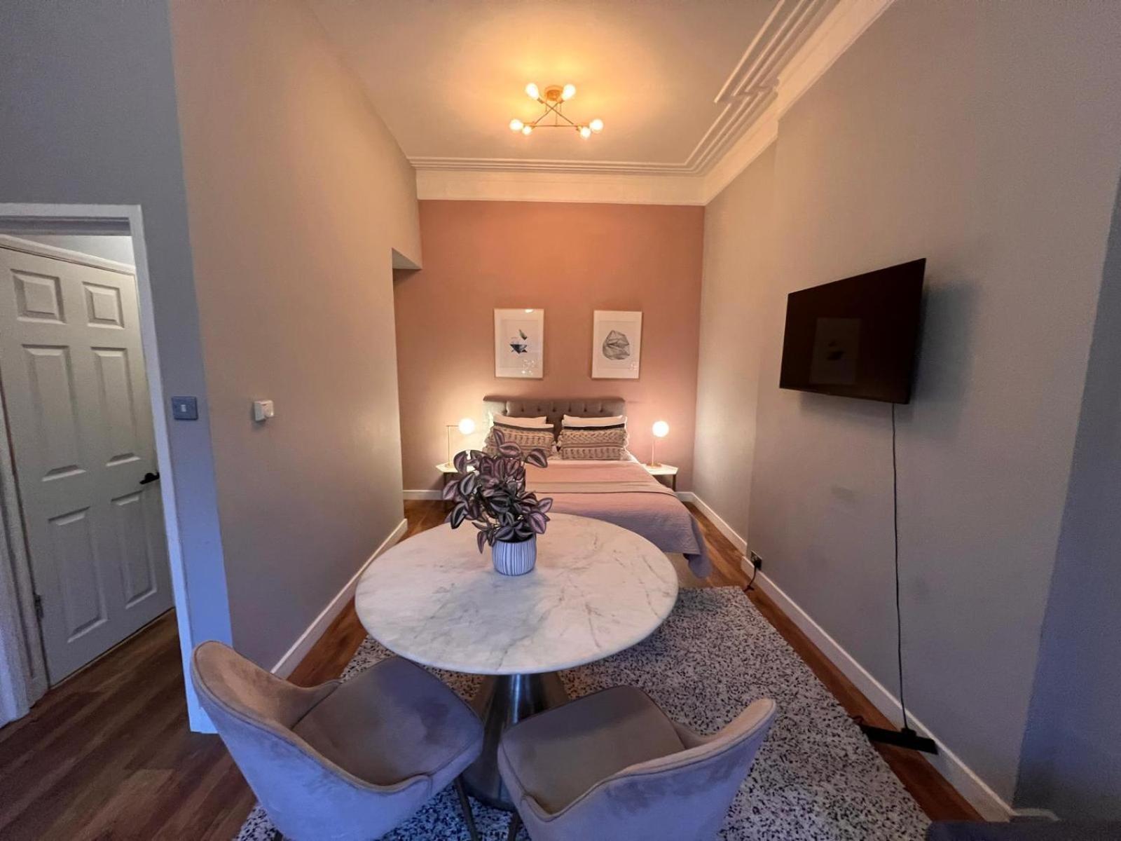 Apartamento Stylish For 3 Near Regents Park N4 *