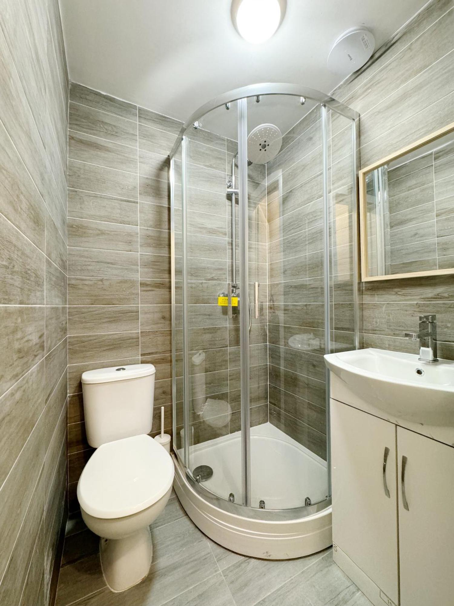 Appartement Stylish Minutes Away From Wembley *