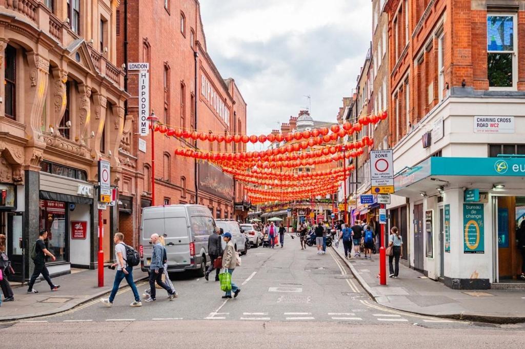 Three Bedroom, Leicester Square Duplex Londres