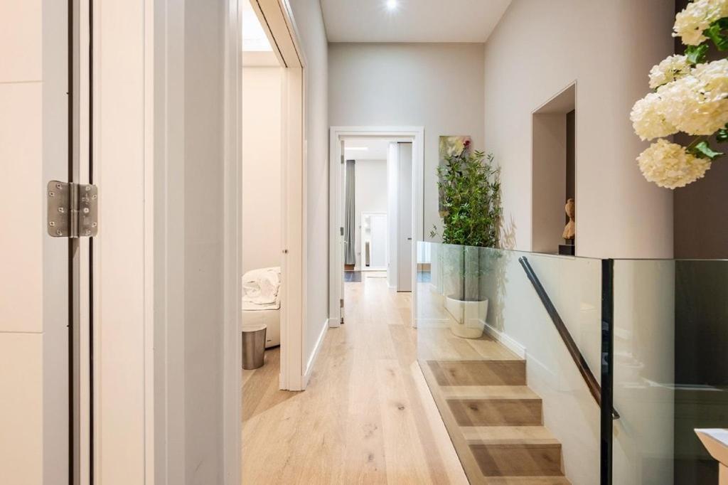 Three Bedroom, Leicester Square Duplex Londres