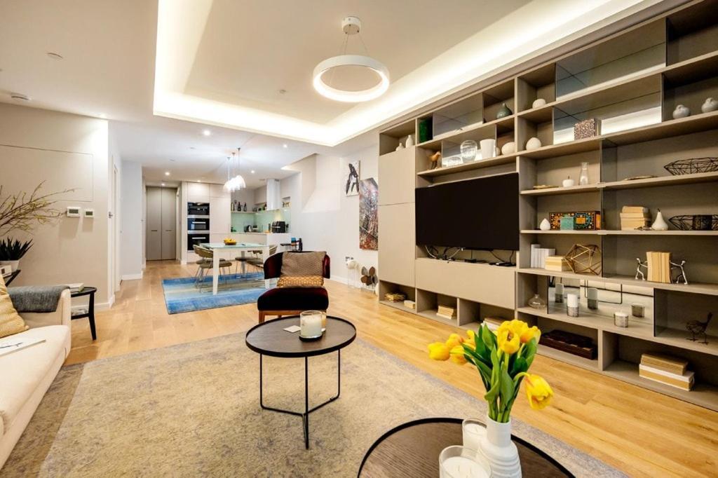 Three Bedroom, Leicester Square Duplex Hébergement de vacances Londres