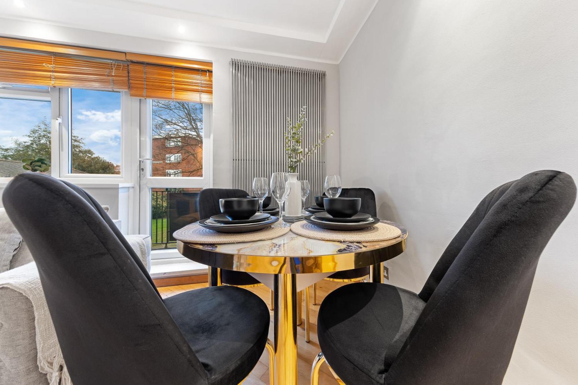 Appartement Elegant Retreat - Sleeps 6 - Close To Putney & Stamford Bridge *