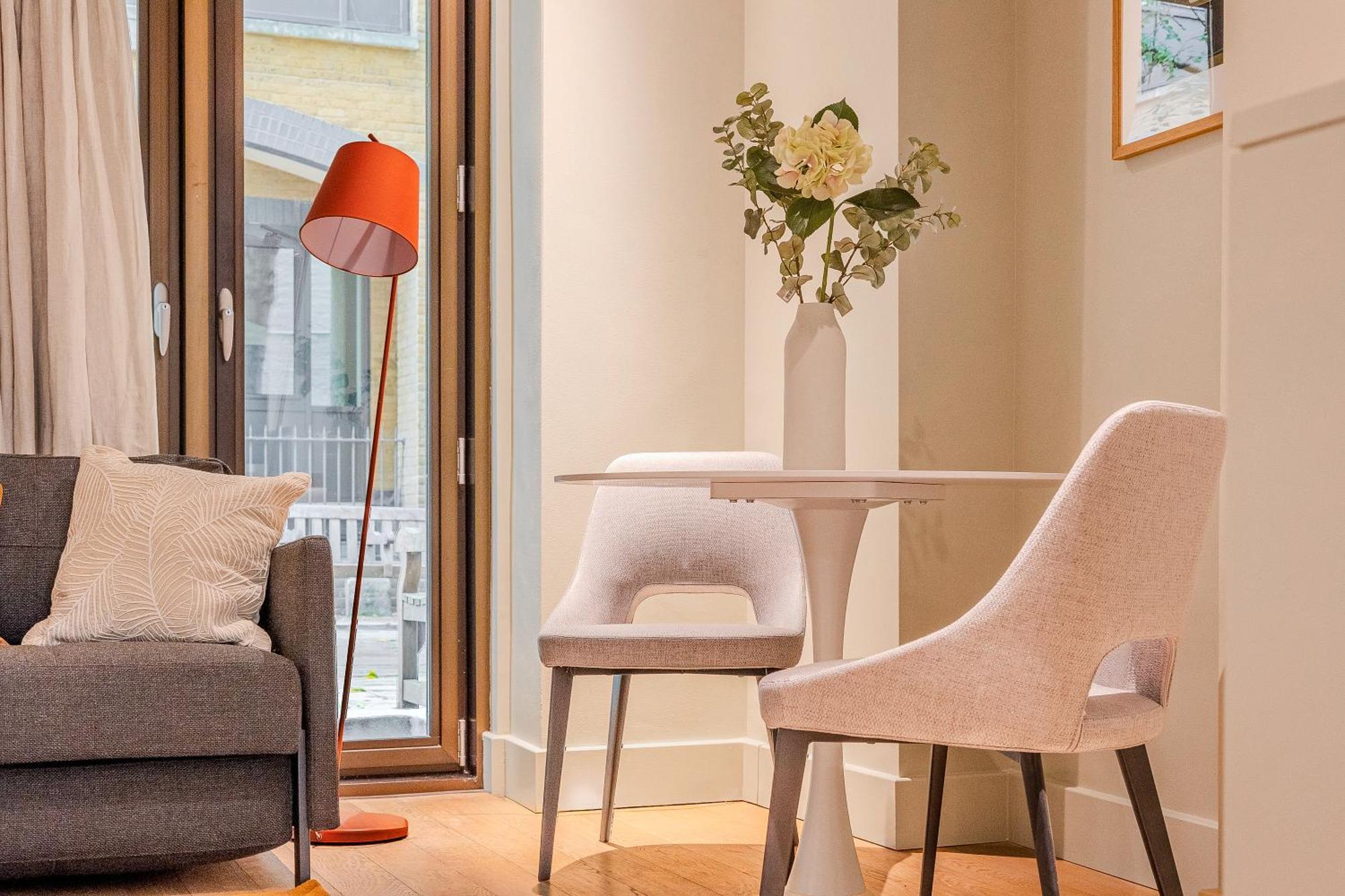 Appartement Modern 1br Duplex, 3 Min Blackfriars St!