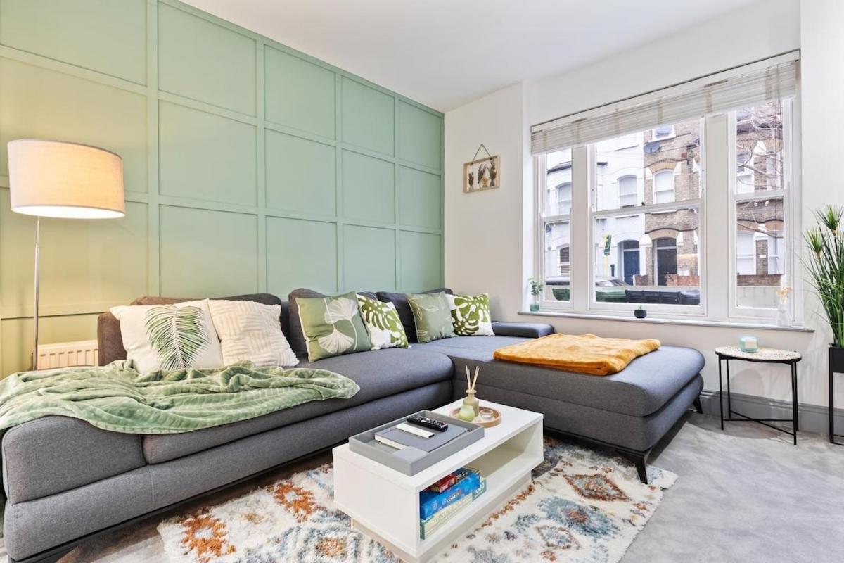 Cozy And Quiet 2 Minutes Walk From Main Street Flat W Garden Londres