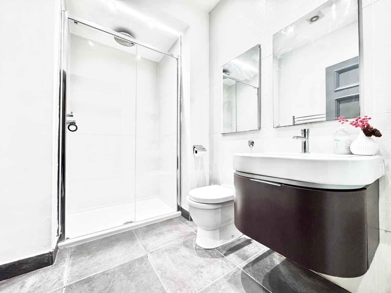 Edgware Road Beautiful Family Appartement *