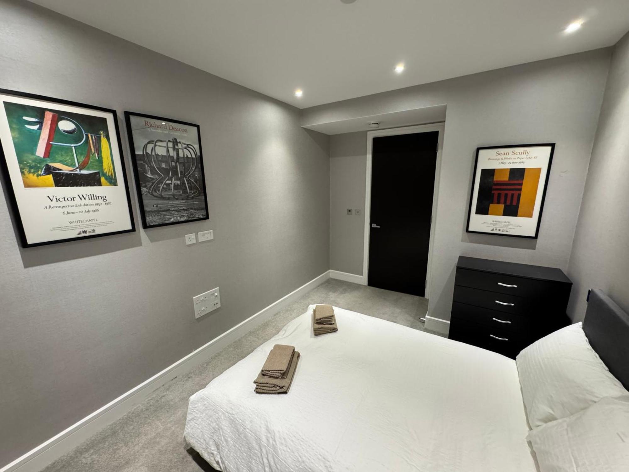 Modern 3 Beds In Aldgate East Appartement