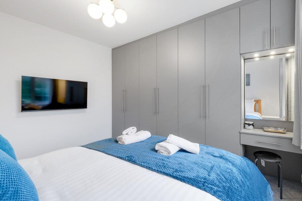 Stylish 3br House Close To Wembley Stadium And Arena Hébergement de vacances *
