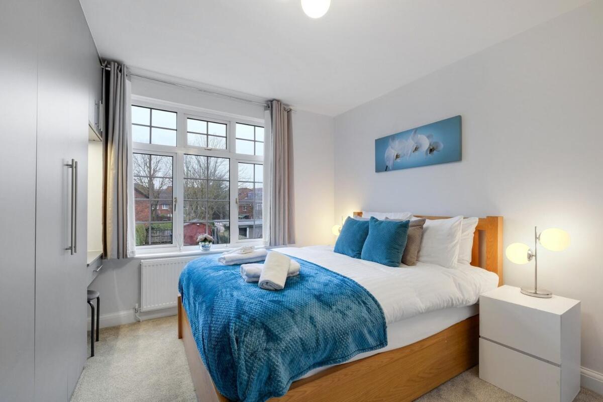 Stylish 3br House Close To Wembley Stadium And Arena Hébergement de vacances Londres