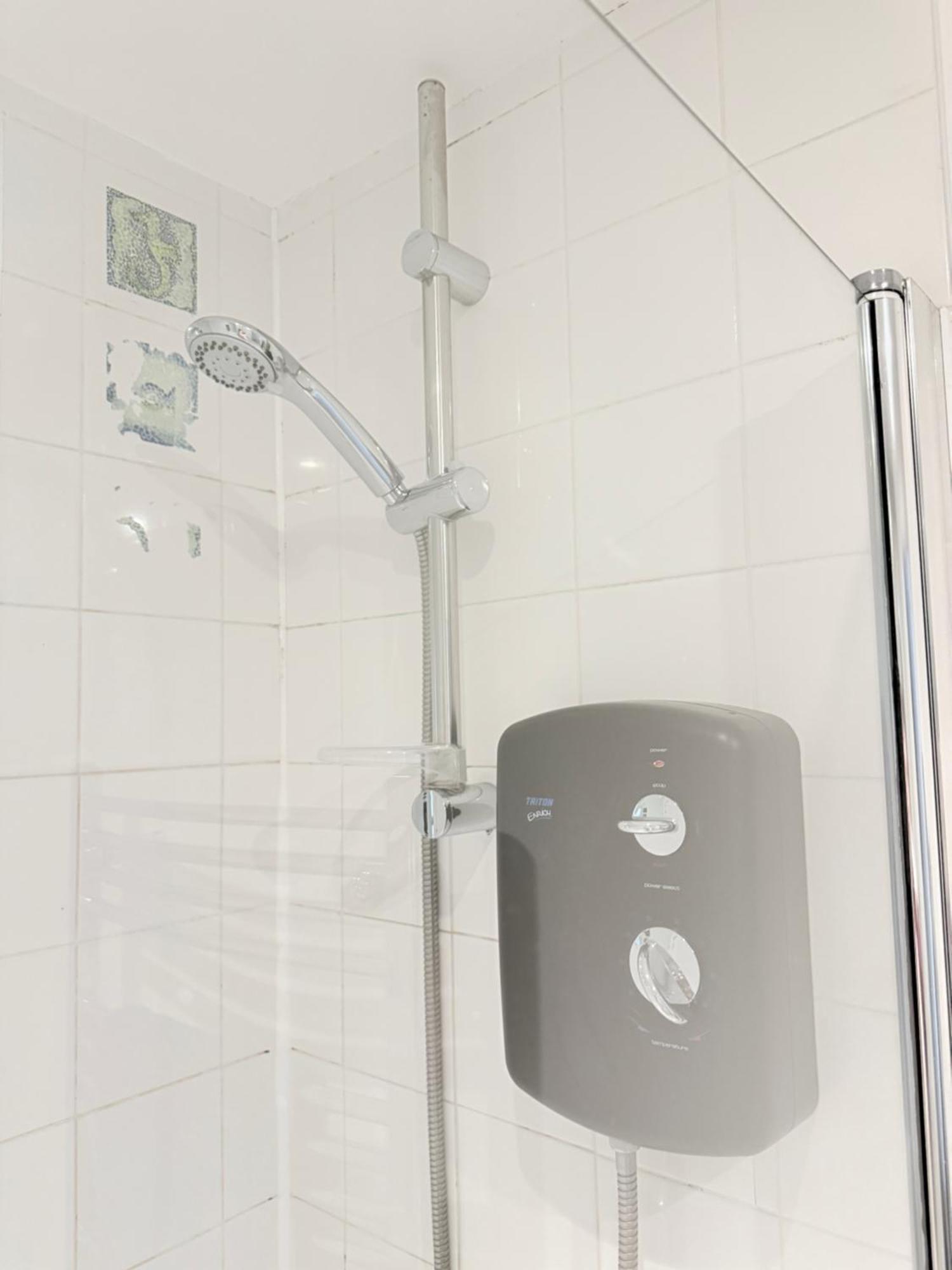 Spacious 2 Bedroom Flat, Near Kings Cross, Location Appartement *