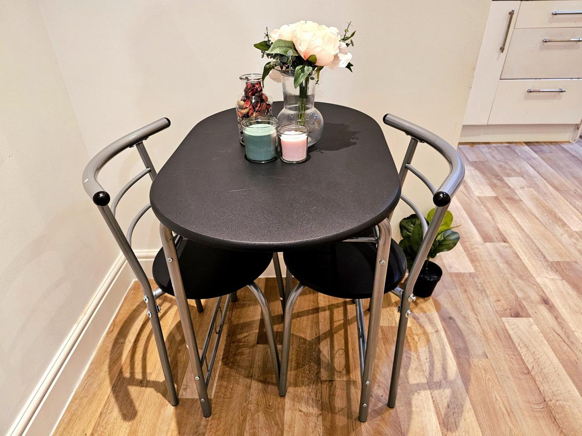 Elegant Spacious Flat * London