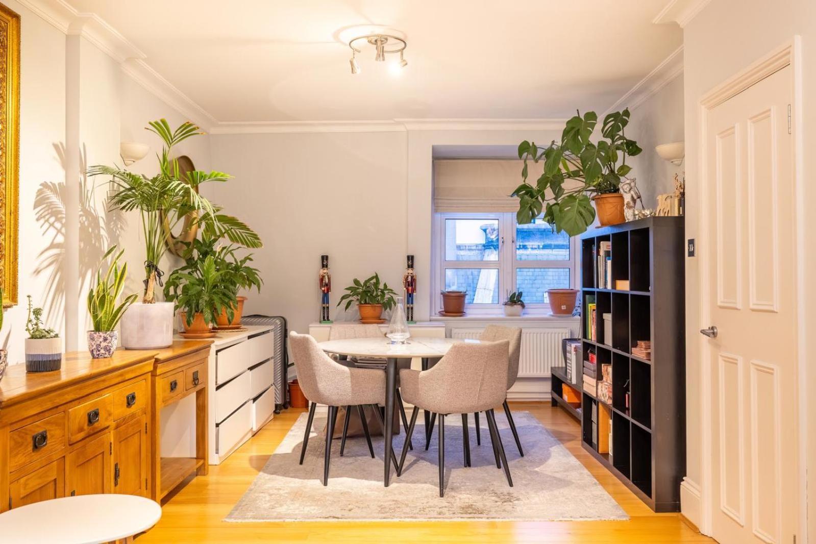 Zone1! Appartement *