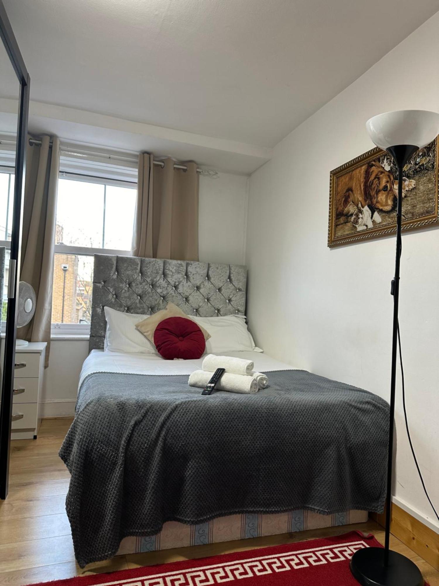 Bed & Breakfast Tower Bridge Roomzzzz *