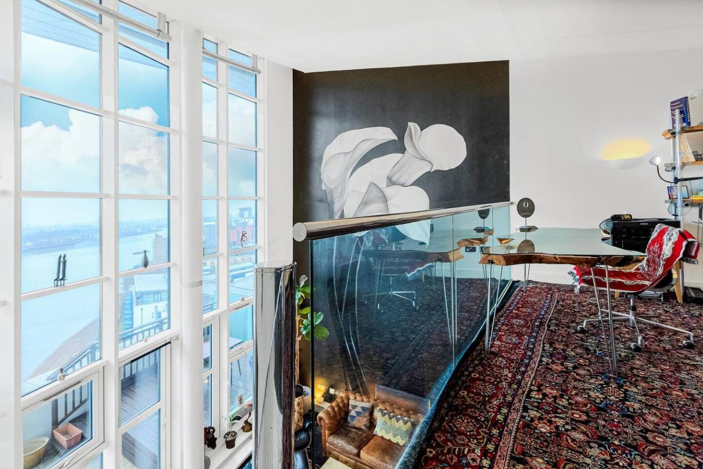 Canary Wharf Riverside Penthouse Londres