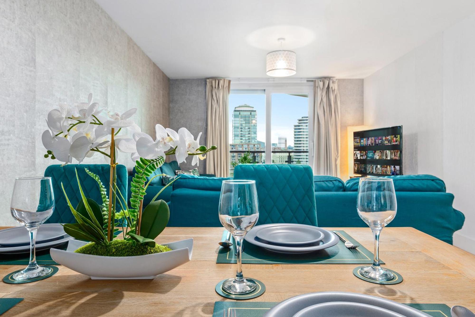 Apartamento St, George Wharf Vauxhall Bridge Large 2bedrooms With River View Panoramic Balcony