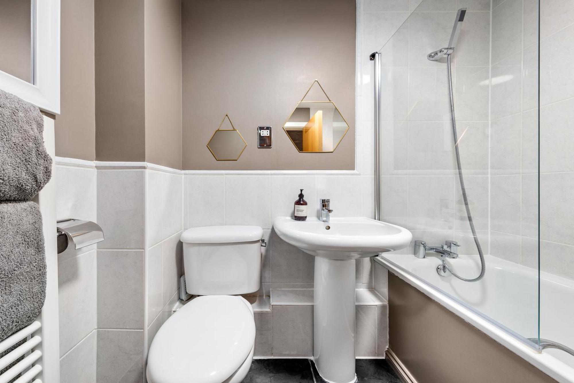 St, George Wharf Vauxhall Bridge Large 2bedrooms With River View Panoramic Balcony Apartamento *