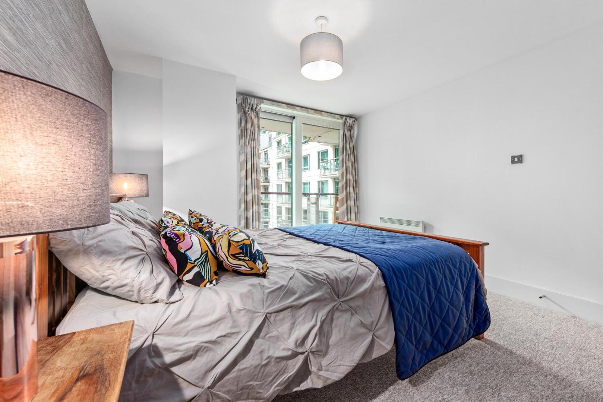 Apartamento St, George Wharf Vauxhall Bridge Large 2bedrooms With River View Panoramic Balcony *