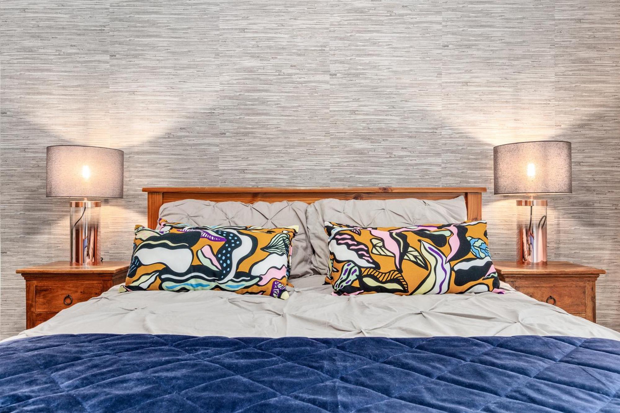 St, George Wharf Vauxhall Bridge Large 2bedrooms With River View Panoramic Balcony * Londres