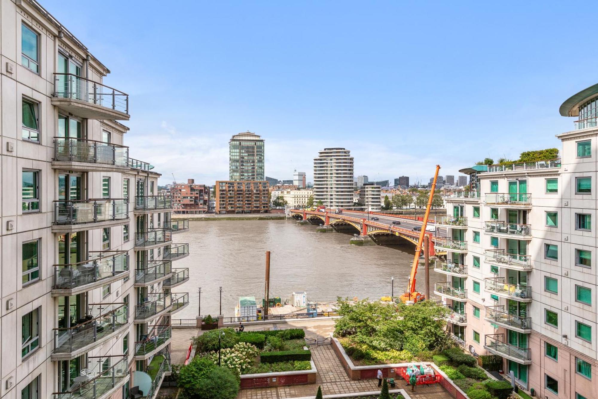 St, George Wharf Vauxhall Bridge Large 2bedrooms With River View Panoramic Balcony Apartamento *