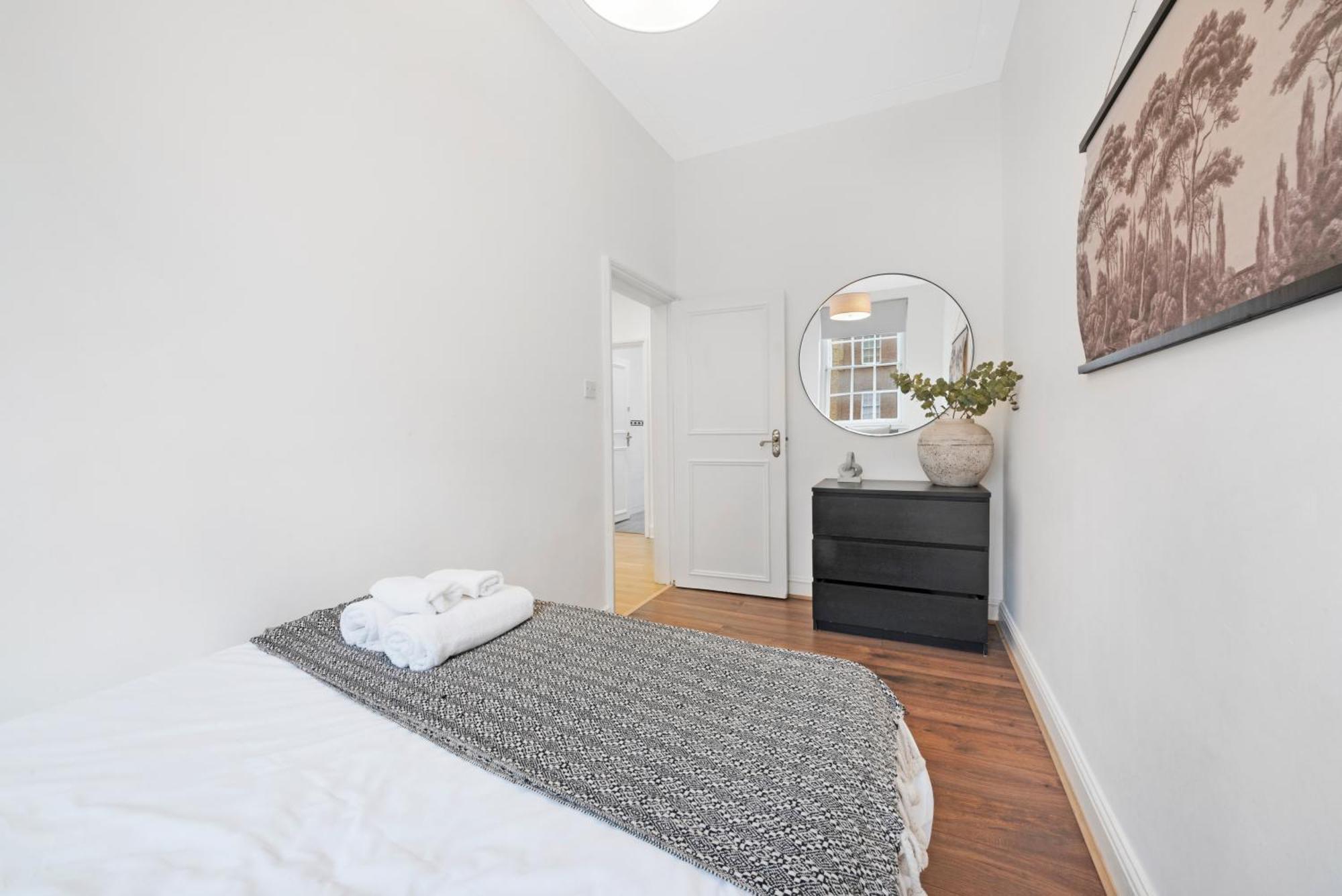 2 Bed Apartment- Mayfair 1 * Londres