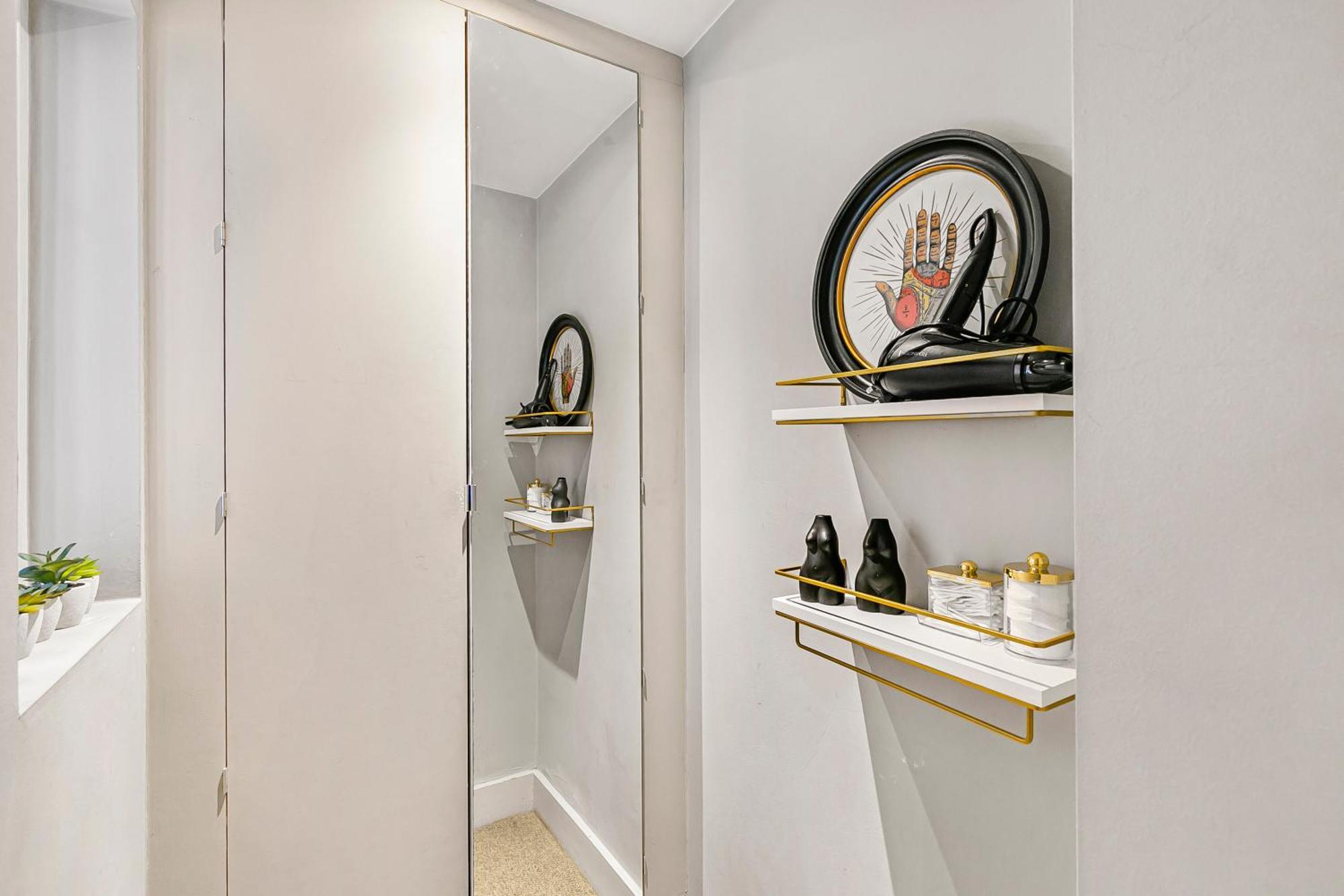 Large Stylish 2beds 2baths With Private Patio Londres