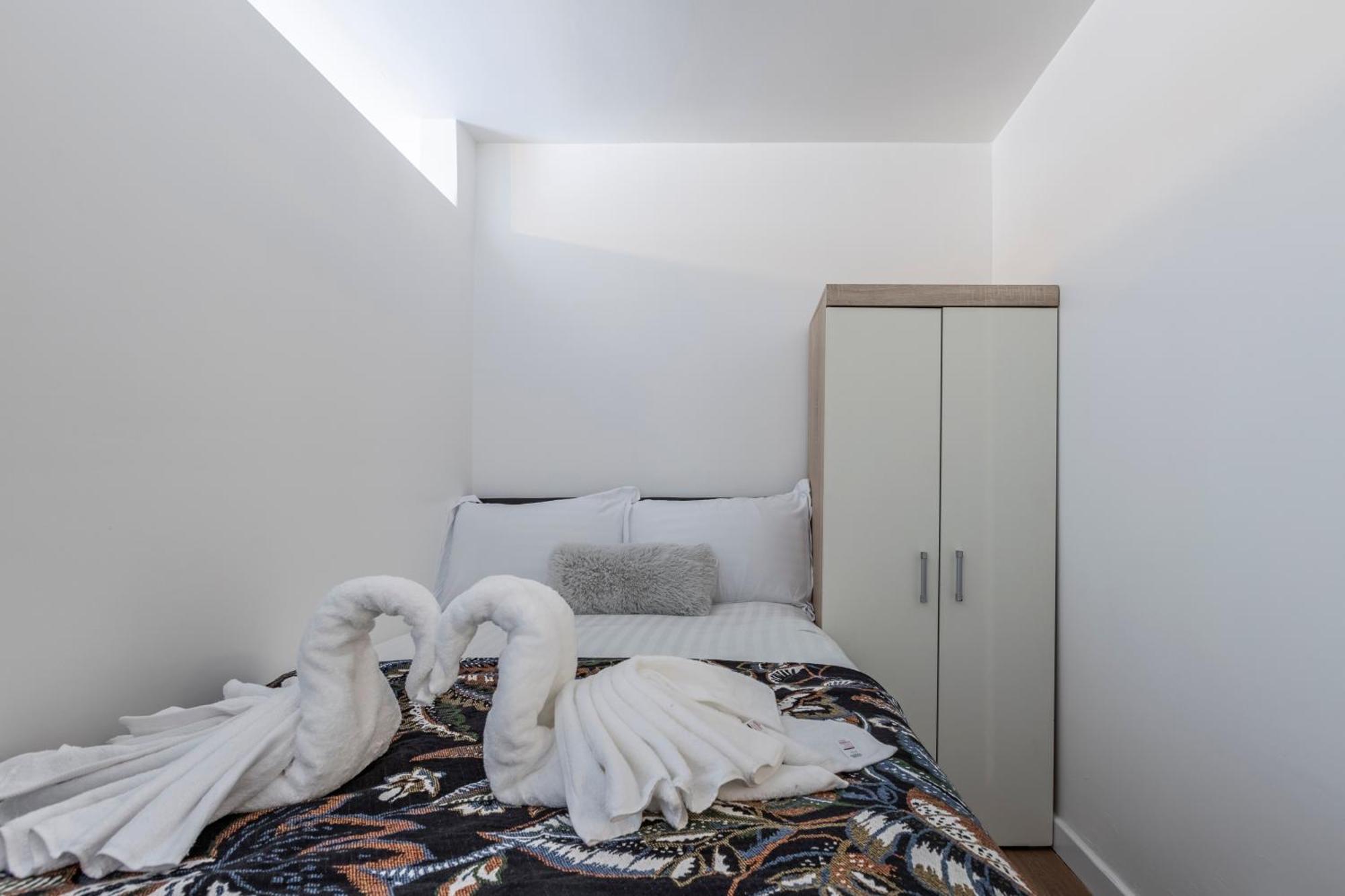 Shepherds Haven Luxury 4 Bed Flat With Self Check In Appartement Londres