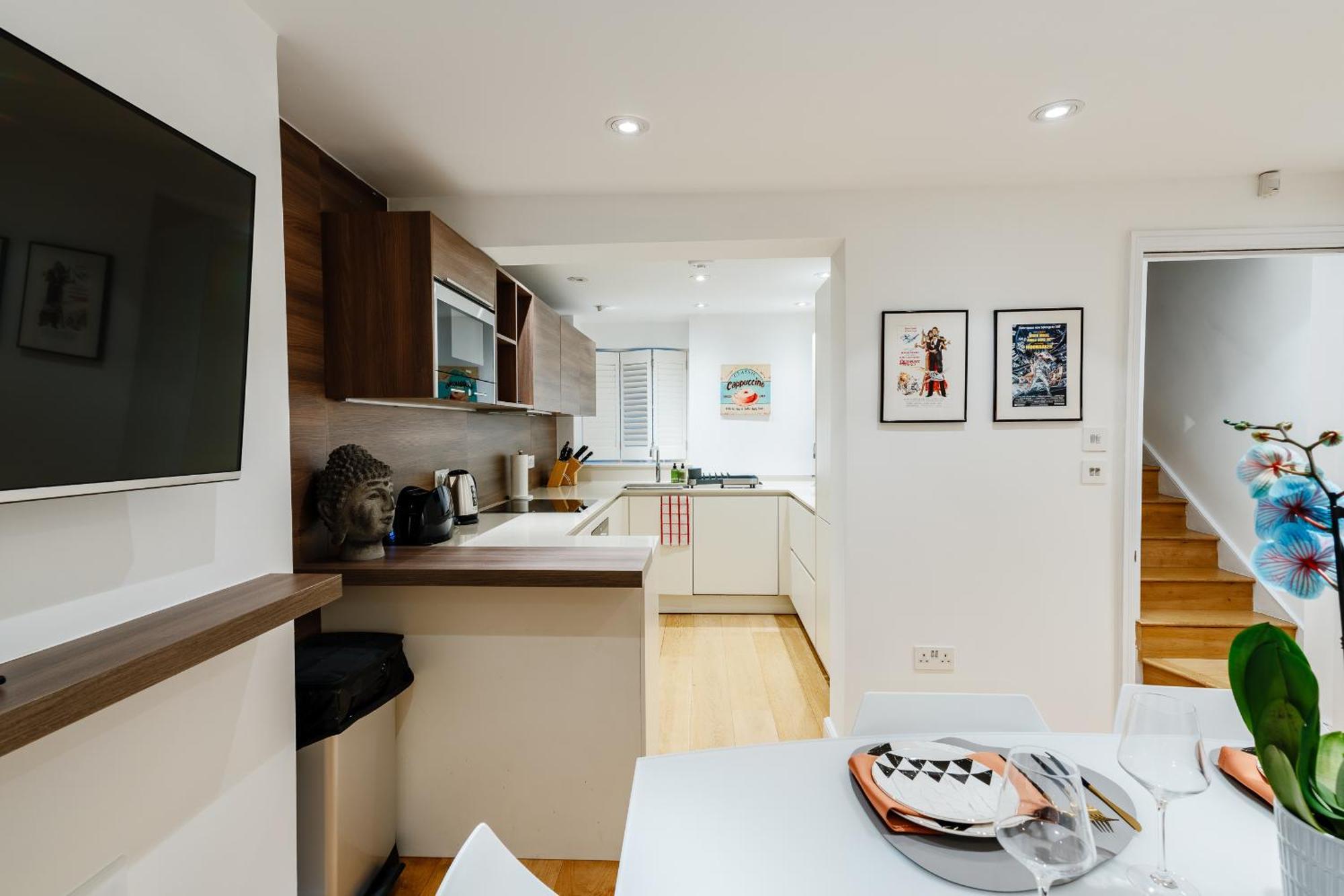 Pousada Luxury 3brs Home, Spacious And Cozy In Victoria *