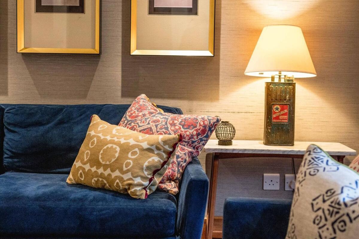 Villa -air Con- Luxury Townhouse - High St Kensington!