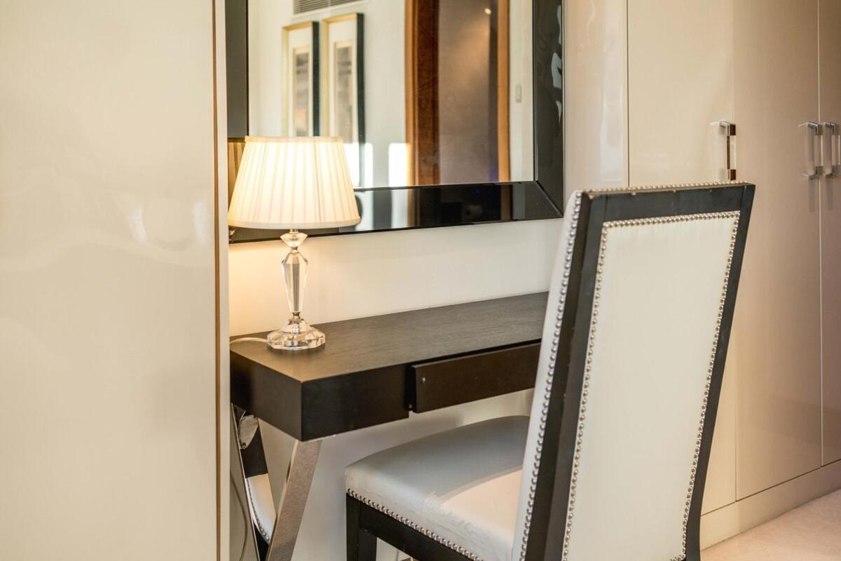 -air Con- Luxury Townhouse - High St Kensington! Londres
